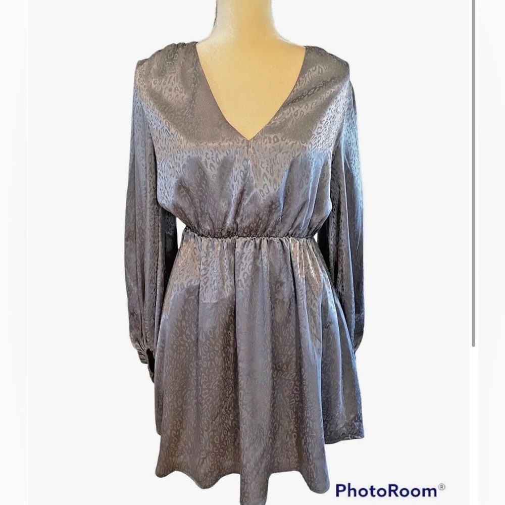 Sage The Label Short/Mini Flowy Satin Dress